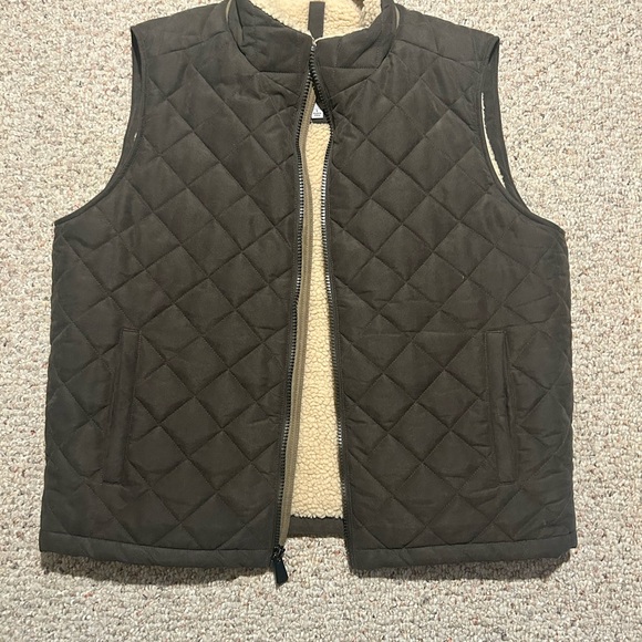 RAINFOREST Men's Quilted Dark Brown Vest - Picture 1 of 4
